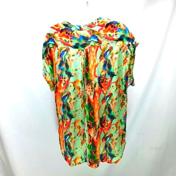 Soft Surroundings Blouse Vibrant Multicolored Abstract Pattern V-neckline Large. - Picture 11 of 11